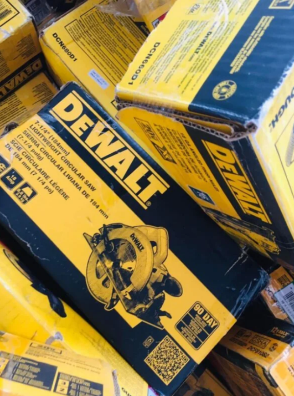 DeWalt Tools pallet - Image 5