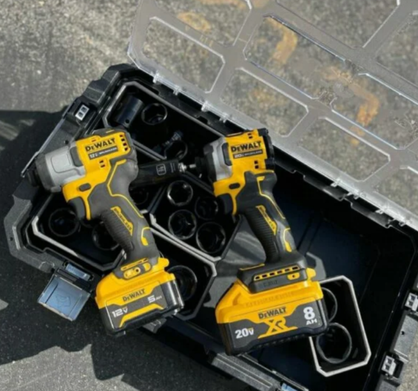 Dewalt tool pallets - Image 6