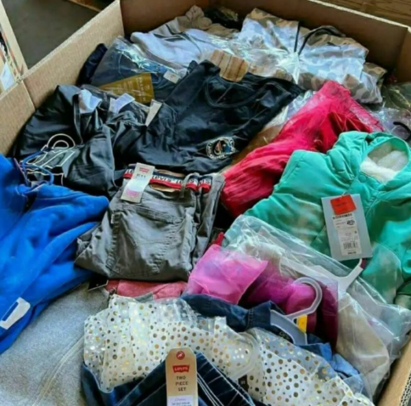 Baby Clothes Pallet - Image 4