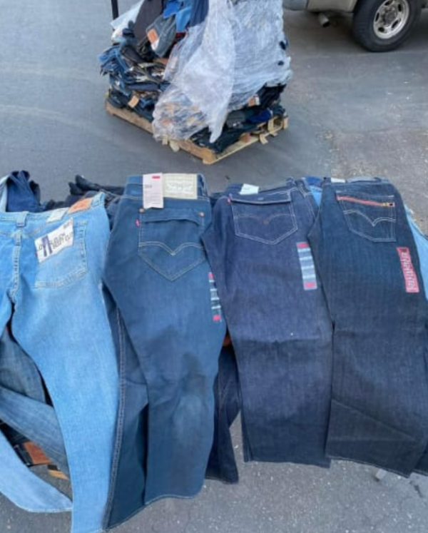 Levi’s Jeans - Image 7